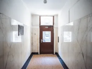 Pronájem bytu 2+kk, Praha - Smíchov, Vltavská, 63 m2