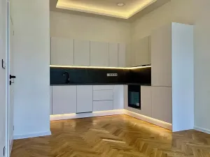 Prodej bytu 2+kk, Praha - Holešovice, Dělnická, 44 m2