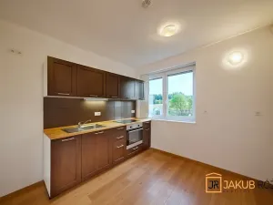 Prodej rodinného domu, Jilemnice, Polní, 219 m2