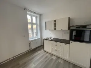 Pronájem bytu 1+1, Bruntál, Dr. E. Beneše, 48 m2