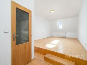 Pronájem bytu 2+1, Děčín, J. z Poděbrad, 53 m2