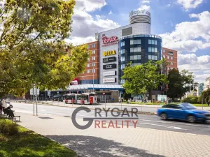 Prodej obchodního prostoru, Praha - Vysočany, Pod pekárnami, 44 m2