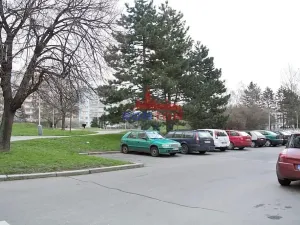 Prodej bytu 1+kk, Praha - Háje, Hlavatého, 27 m2