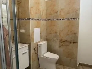 Pronájem obchodního prostoru, Vsetín, 200 m2