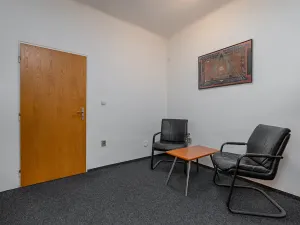 Pronájem kanceláře, Vizovice, Říční, 27 m2