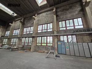 Pronájem výrobních prostor, Roudnice nad Labem, Pracnerova, 2250 m2