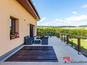 Prodej rodinného domu, Újezd, 346 m2