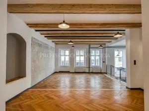 Pronájem obchodního prostoru, Třebíč, Hasskova, 127 m2