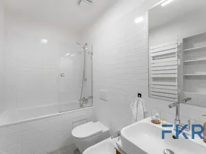 Pronájem bytu 2+kk, Praha - Bubeneč, Šmeralova, 52 m2