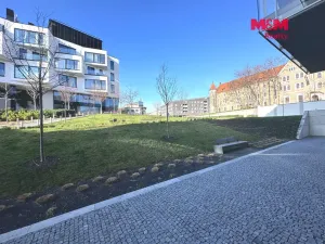 Pronájem obchodního prostoru, Praha - Smíchov, Kobrova, 276 m2
