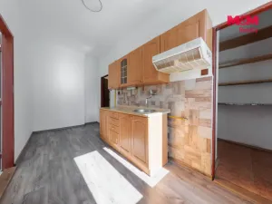 Prodej bytu 1+1, Nejdek, sídliště 9. května, 40 m2