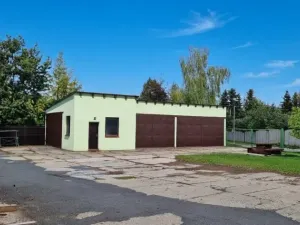 Pronájem výrobních prostor, Senice na Hané, Hliníky, 111 m2