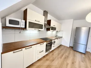 Pronájem bytu 4+1, Praha - Vokovice, Na rozdílu, 99 m2