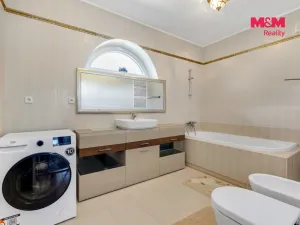Prodej rodinného domu, Svárov, Ptická, 210 m2
