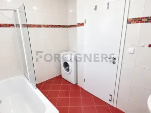 Pronájem bytu 2+kk, Plzeň, Veverkova, 66 m2