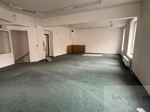 Prodej obchodního prostoru, Rumburk, Třída 9. května, 300 m2