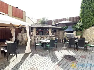 Prodej ubytování, Doksy, Tyršovo náměstí, 1342 m2