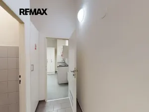 Prodej obchodního prostoru, Jevíčko, Palackého nám., 430 m2