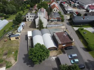 Prodej zemědělského objektu, Bžany, 1700 m2