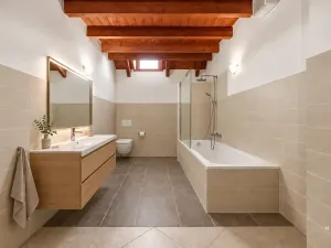 Prodej bytu 3+kk, Černolice, Ke dvoru, 76 m2