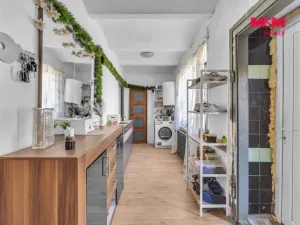 Prodej rodinného domu, Chotusice, 200 m2