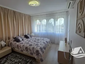 Prodej rodinného domu, Pomorie, Bulharsko, 166 m2