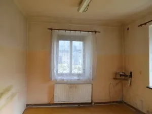 Prodej zemědělské usedlosti, Sezemice, 200 m2