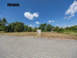 Prodej pozemku pro bydlení, Praha - Šeberov, K Újezdu, 695 m2