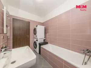 Prodej bytu 2+kk, Praha - Štěrboholy, Kryšpínova, 60 m2
