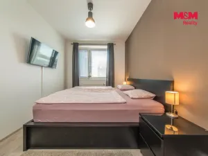 Prodej bytu 2+kk, Praha - Štěrboholy, Kryšpínova, 60 m2