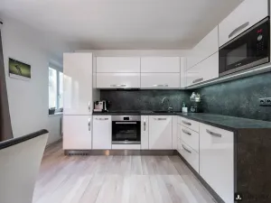 Prodej bytu 3+kk, Hradec Králové - Malšovice, Gollova, 63 m2