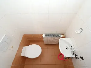 Pronájem rodinného domu, Praha - Kyje, Krčínovo náměstí, 126 m2