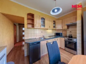 Prodej bytu 3+1, Habartov, Čs. armády, 70 m2