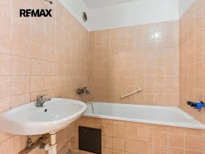 Prodej bytu 3+1, Praha - Řepy, Na chobotě, 77 m2