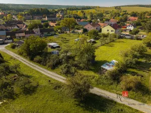 Prodej pozemku, Pňovany, 1312 m2