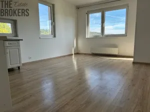 Pronájem bytu 2+kk, Praha - Hloubětín, Saarinenova, 49 m2