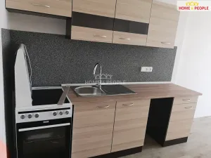 Pronájem bytu 2+kk, Chodov, Školní, 46 m2