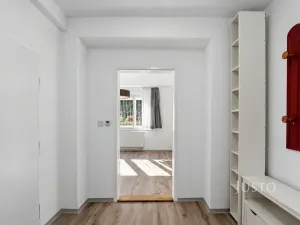 Pronájem bytu 1+1, Praha - Strašnice, Kounická, 49 m2