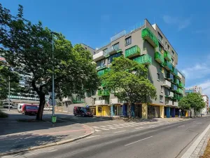 Pronájem bytu 1+kk, Praha - Vršovice, Altajská, 35 m2