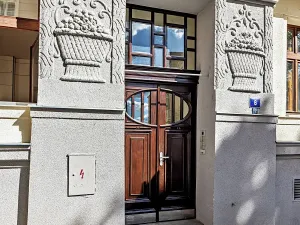 Prodej bytu 2+kk, Praha - Vršovice, Černomořská, 63 m2