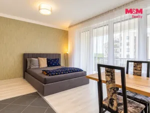 Prodej bytu 1+kk, Praha, Stočesova, 35 m2
