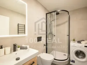 Pronájem bytu 2+kk, Pardubice, třída Míru, 44 m2