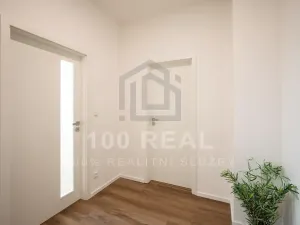 Pronájem bytu 2+kk, Pardubice, třída Míru, 54 m2