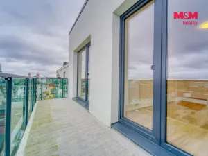 Pronájem bytu 2+kk, Plzeň - Jižní Předměstí, Poděbradova, 44 m2