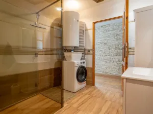 Prodej rodinného domu, Stará Paka - Roškopov, 216 m2