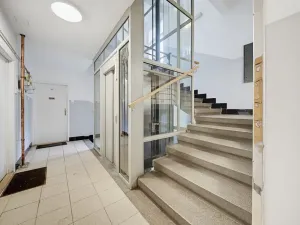 Prodej bytu 2+kk, Praha - Nusle, Kloboučnická, 50 m2