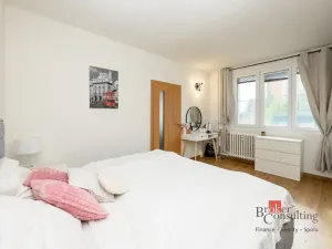 Pronájem bytu 1+1, Plzeň - Jižní Předměstí, Adelova, 36 m2