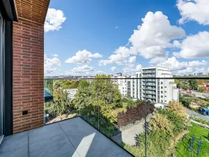 Pronájem bytu 2+kk, Praha - Karlín, Švarcova, 51 m2