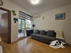 Prodej bytu 2+kk, Nesebar, Bulharsko, 39 m2