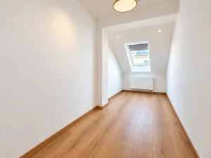 Pronájem bytu 4+kk, Praha - Holešovice, Kamenická, 85 m2